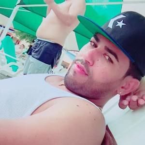 Meet your Posher, Edwin